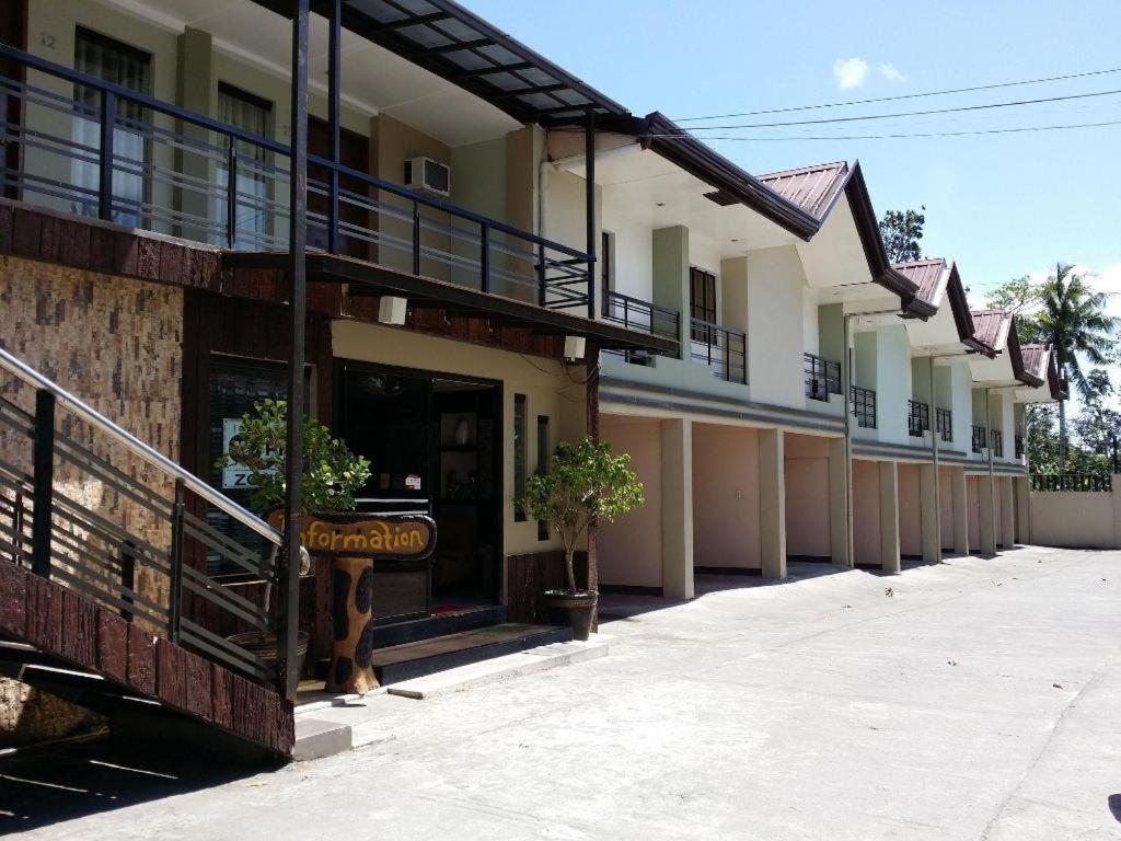 Quezon Premier Hotel Lucena Buitenkant foto