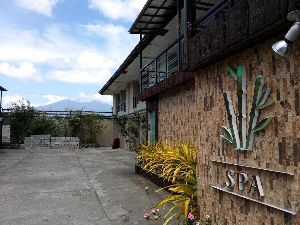 Quezon Premier Hotel Lucena Buitenkant foto